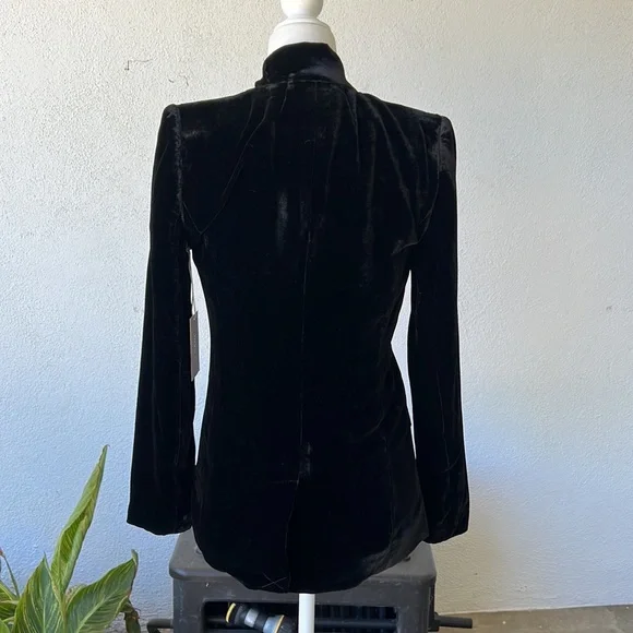 FRAME Velvet Neck Tie Blazer - Picture 8 of 16